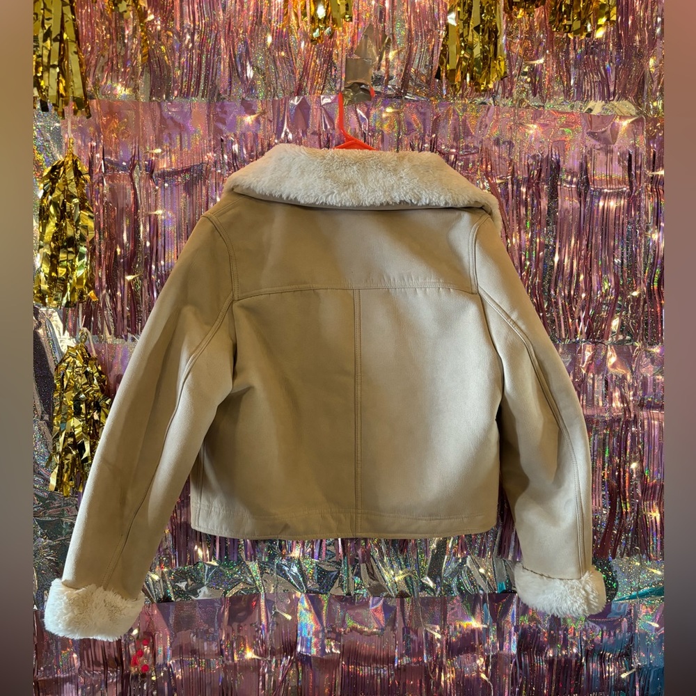 Faux Fur Buckle Jacket - Picture 6 of 11